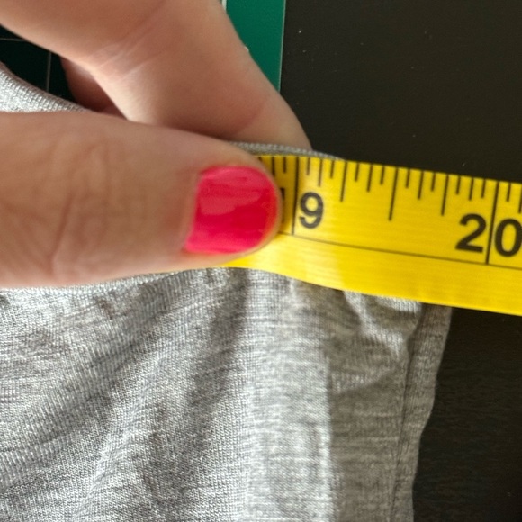 Mippo, Back Cross Wrap Gray Women's Tank Top, Size M - Picture 7 of 7